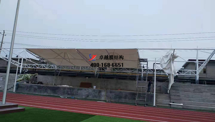 山西臨汾可幻學校膜結(jié)構看臺項目工程